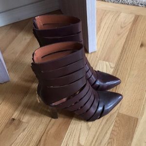 Rebecca Minkoff Derea cut out bootie Size 8